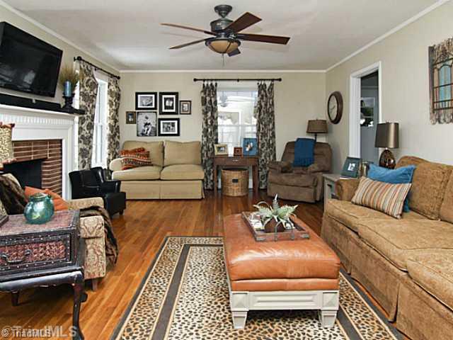 105 Helsabeck Road King, NC 27021 - Photo 3 of 16 Living Room.