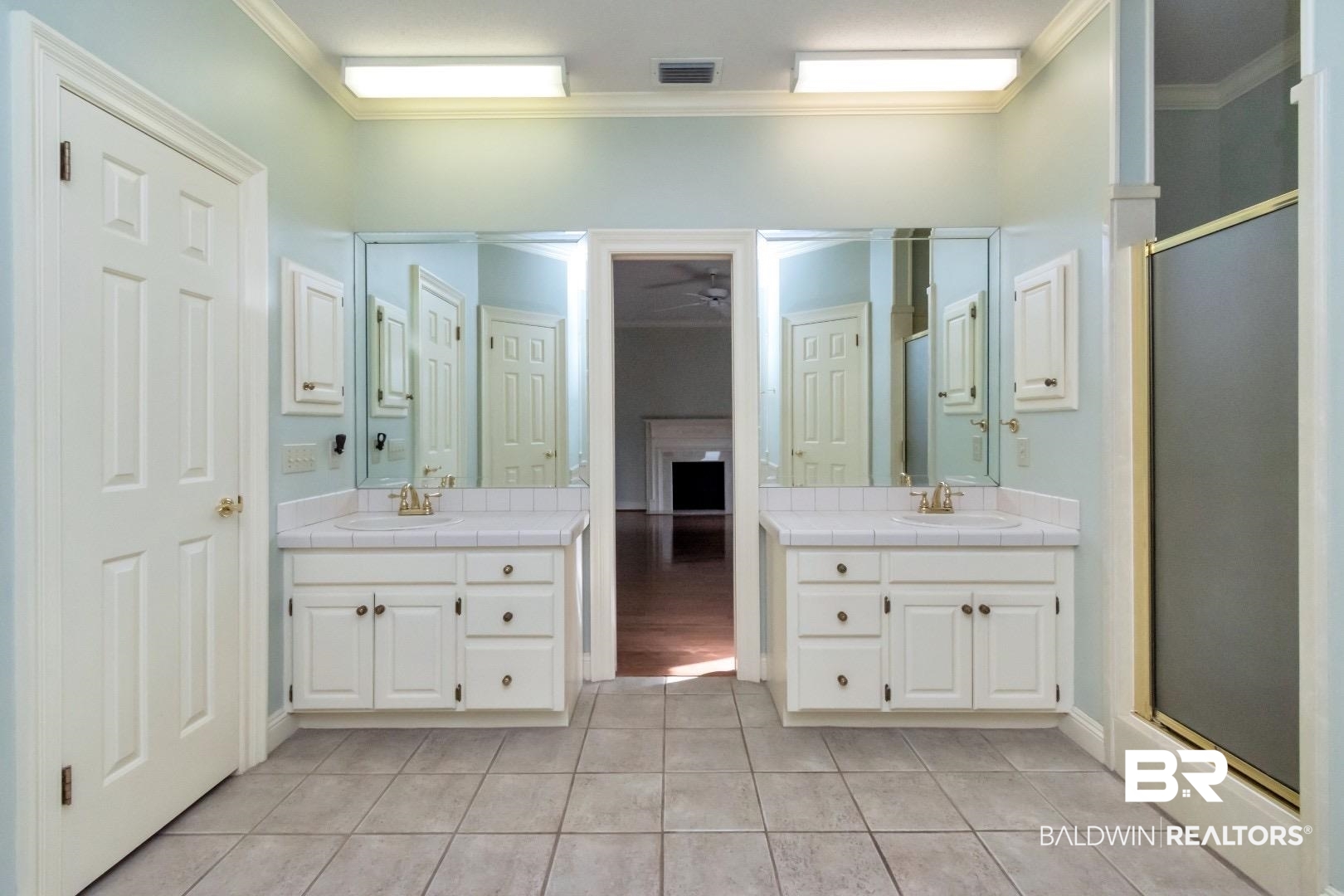 2132 Marchfield Drive South Mobile, AL 36693 - Photo 21 of 29 main bathroom