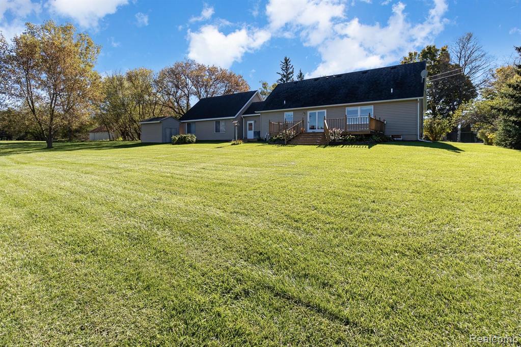 4168 West Coon Lake Road Howell, MI 48843 - Photo 32 of 36