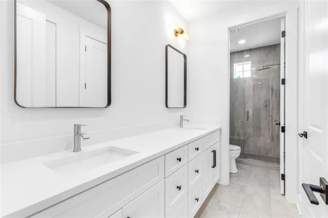 $1,027,900 | 121 Forest Berry Court, Newnan, GA 30263