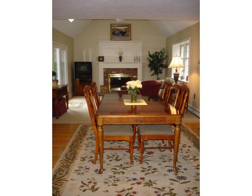 114 Arrow Head Road Marshfield, MA 02050 - Photo 4 of 9 Gallery Image 4