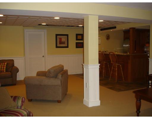114 Arrow Head Road Marshfield, MA 02050 - Photo 7 of 9 Gallery Image 7