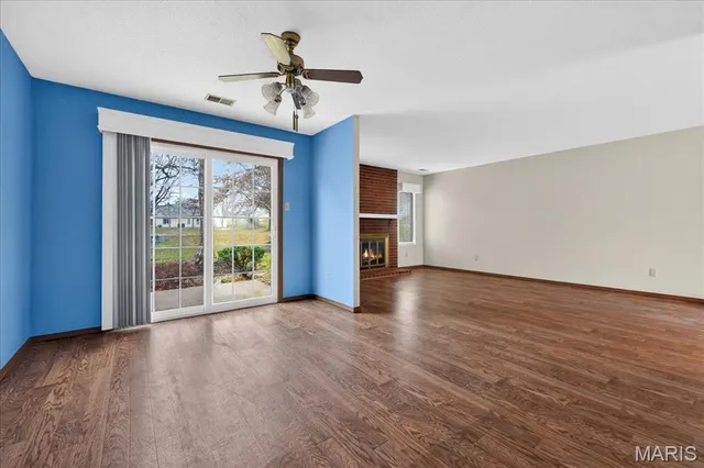 $299,999 | 1300 Tahoe Valley Court, Ballwin, MO 63021