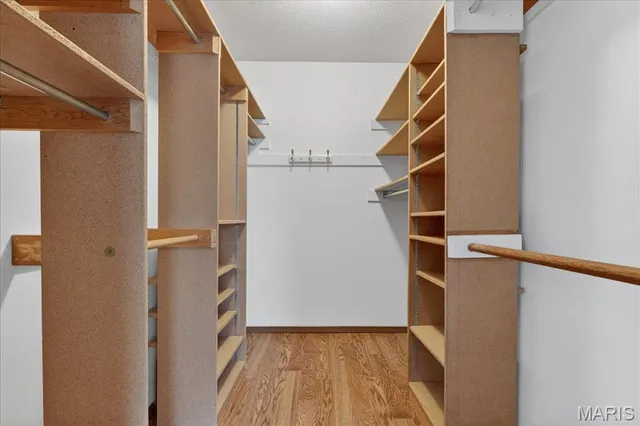 $299,999 | 1300 Tahoe Valley Court, Ballwin, MO 63021