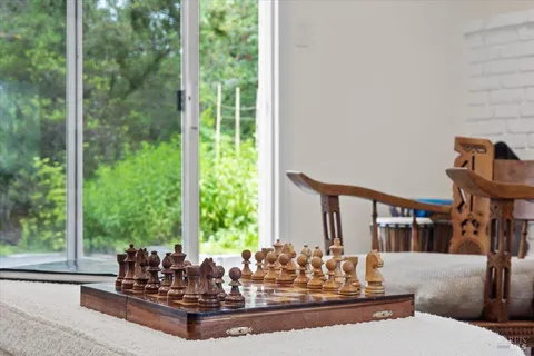 $1,375,000 | 7960 Bella Vista Drive, Sebastopol, CA 95472