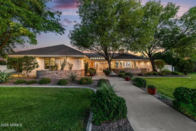 $1,695,000 | 3950 East McLellan Road, Unit 3, Mesa, AZ 85205