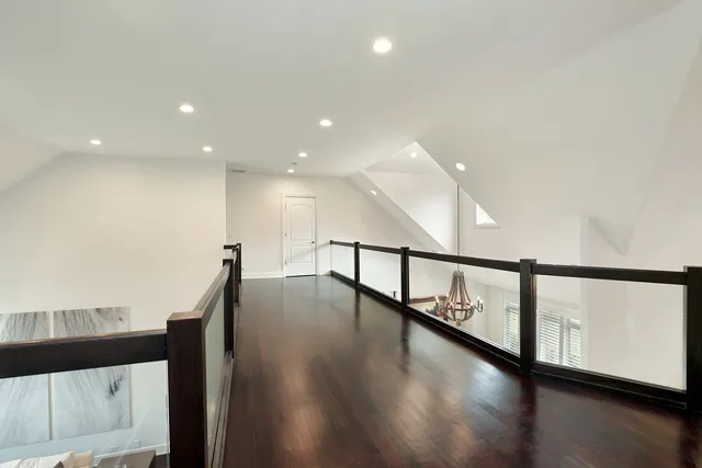 $3,427,000 | 1630 Ridge Road, Highland Park, IL 60035