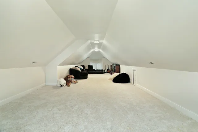 $3,427,000 | 1630 Ridge Road, Highland Park, IL 60035