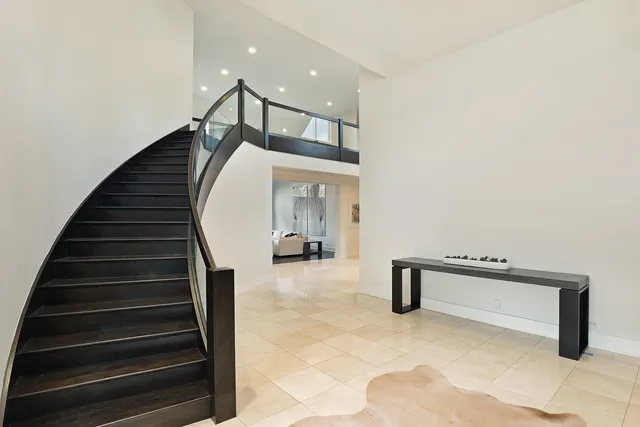 $3,427,000 | 1630 Ridge Road, Highland Park, IL 60035