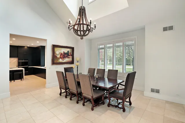 $3,427,000 | 1630 Ridge Road, Highland Park, IL 60035