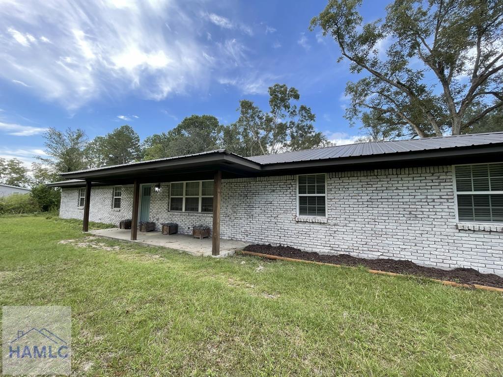 721 Cowboy Road Jesup, GA 31545 - Photo 2 of 33 Gallery Image 2