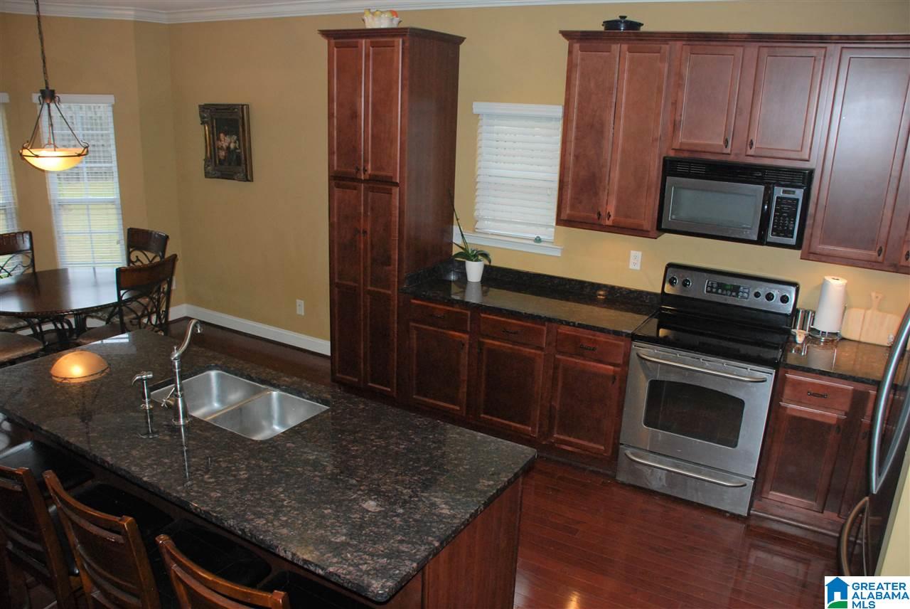 265 Creekside Lane Pelham, AL 35124 - Photo 10 of 35