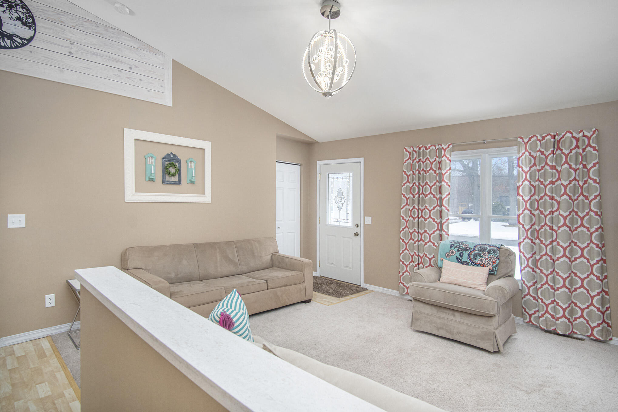 1605 Joslyn Road Muskegon, MI 49445 - Photo 8 of 26 DSC08233