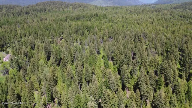 $1,080,000 | 1015 Templeman Lake Road, Bonners Ferry, ID 83805