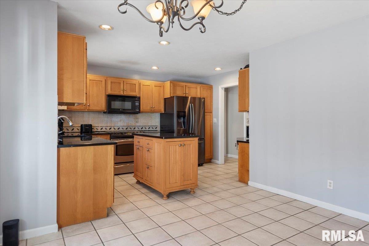 2516 Parsley Lane Springfield, IL 62711 - Photo 11 of 43