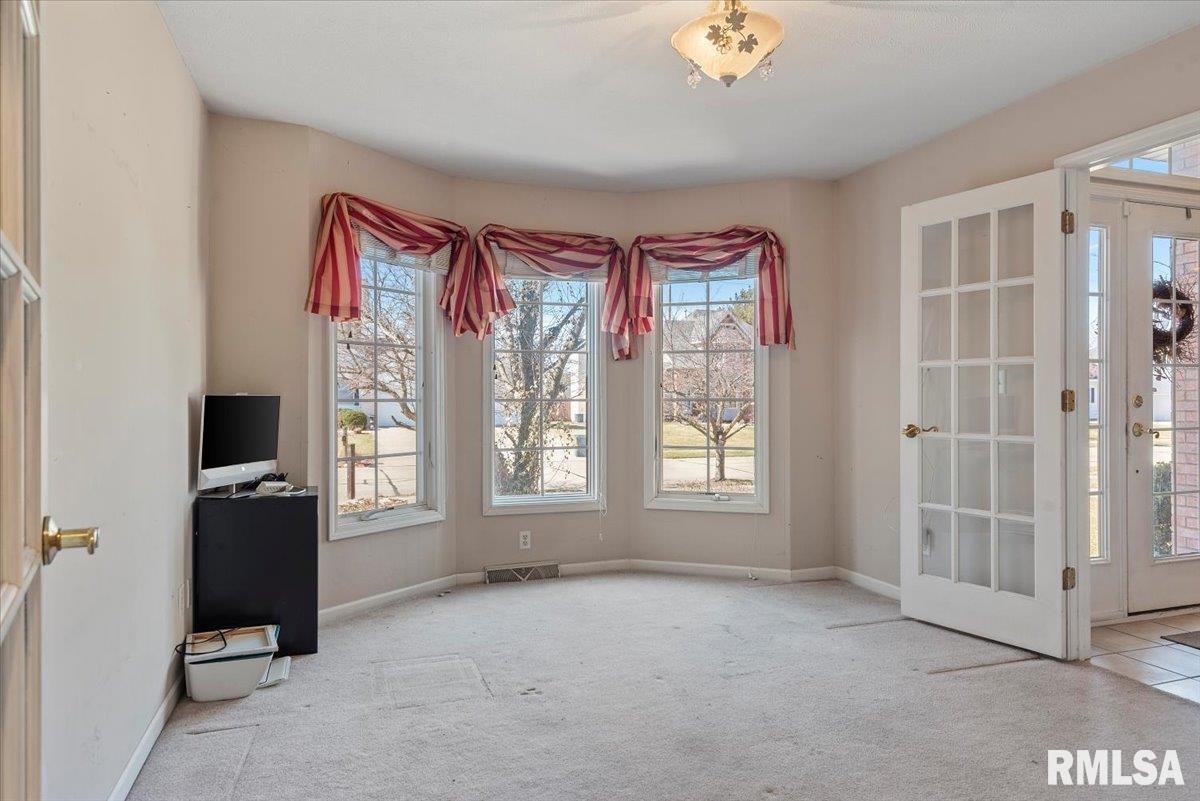 2516 Parsley Lane Springfield, IL 62711 - Photo 25 of 43