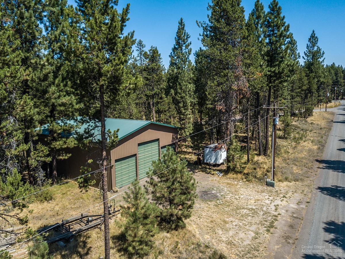 17109 Upland Road Bend, OR 97707 - Photo 19 of 25 Gallery Image 19