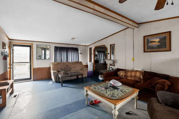 $90,000 | 21309 Gambill Lane, Carlyle, IL 62231