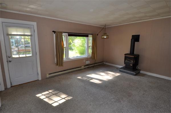 85 Dexter Road Marion, MA 02738 - Photo 4 of 5 Gallery Image 4