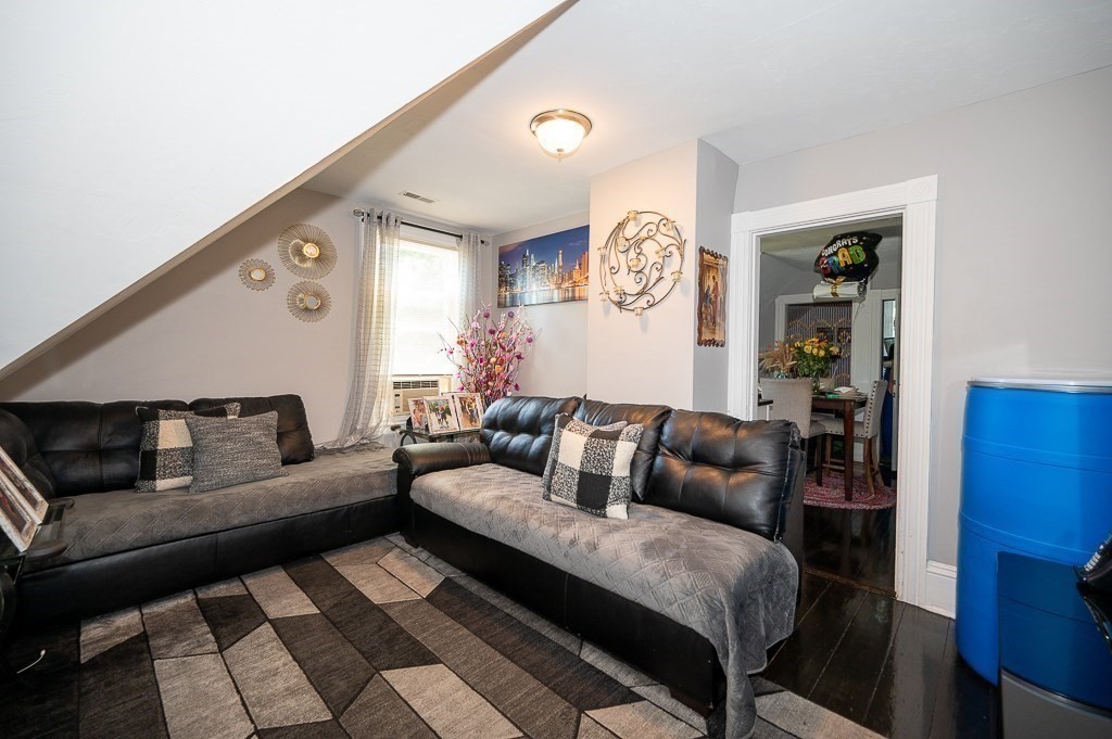 192 Vernon Street Worcester, MA 01607 - Photo 21 of 38