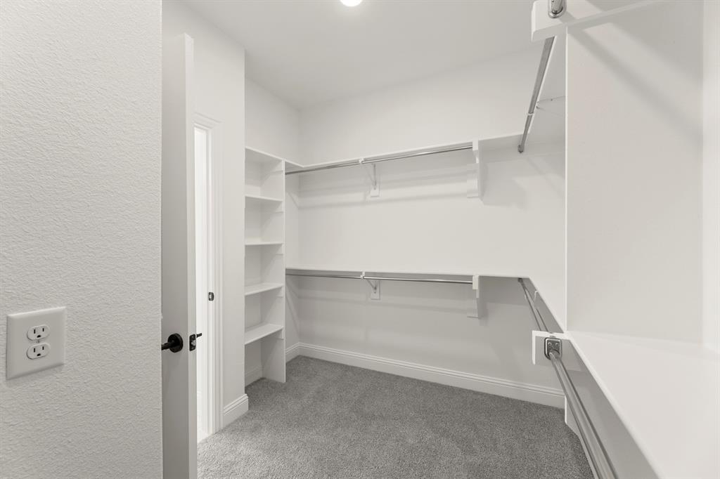 2902 Hanscom Street Forney, TX 75126 - Photo 13 of 34 primary walk in closet