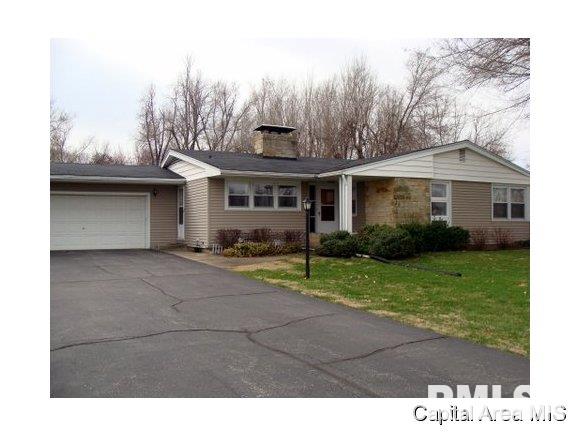 1481 West Walnut Street Jacksonville, IL 62650 - Photo 2 of 65
