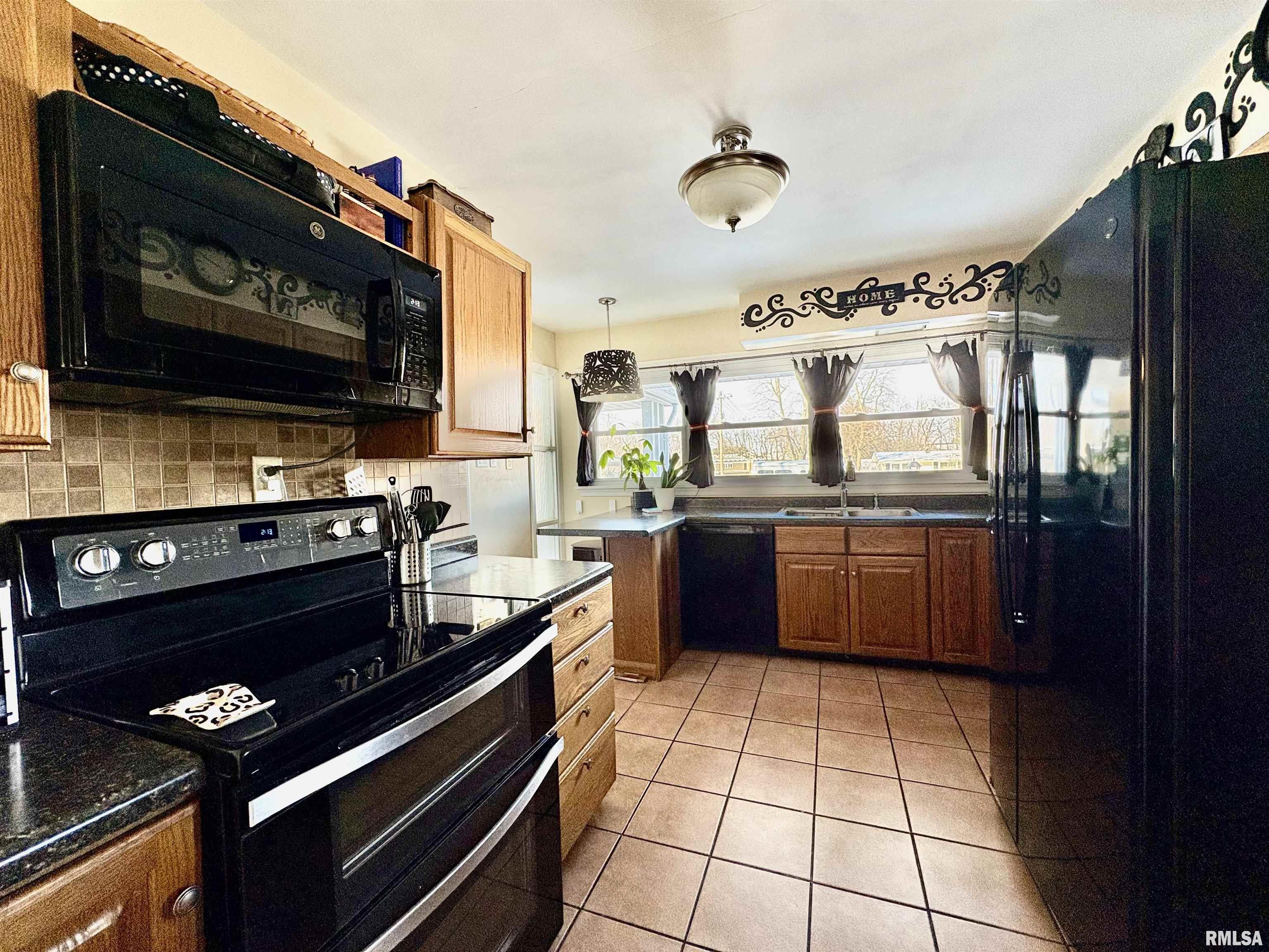 1481 West Walnut Street Jacksonville, IL 62650 - Photo 23 of 65