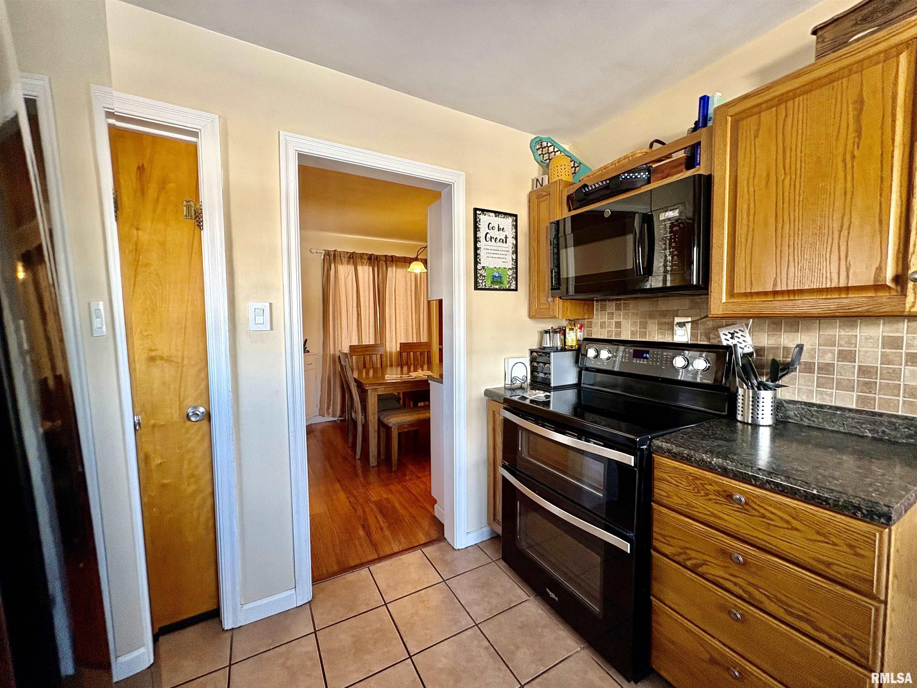 1481 West Walnut Street Jacksonville, IL 62650 - Photo 24 of 65