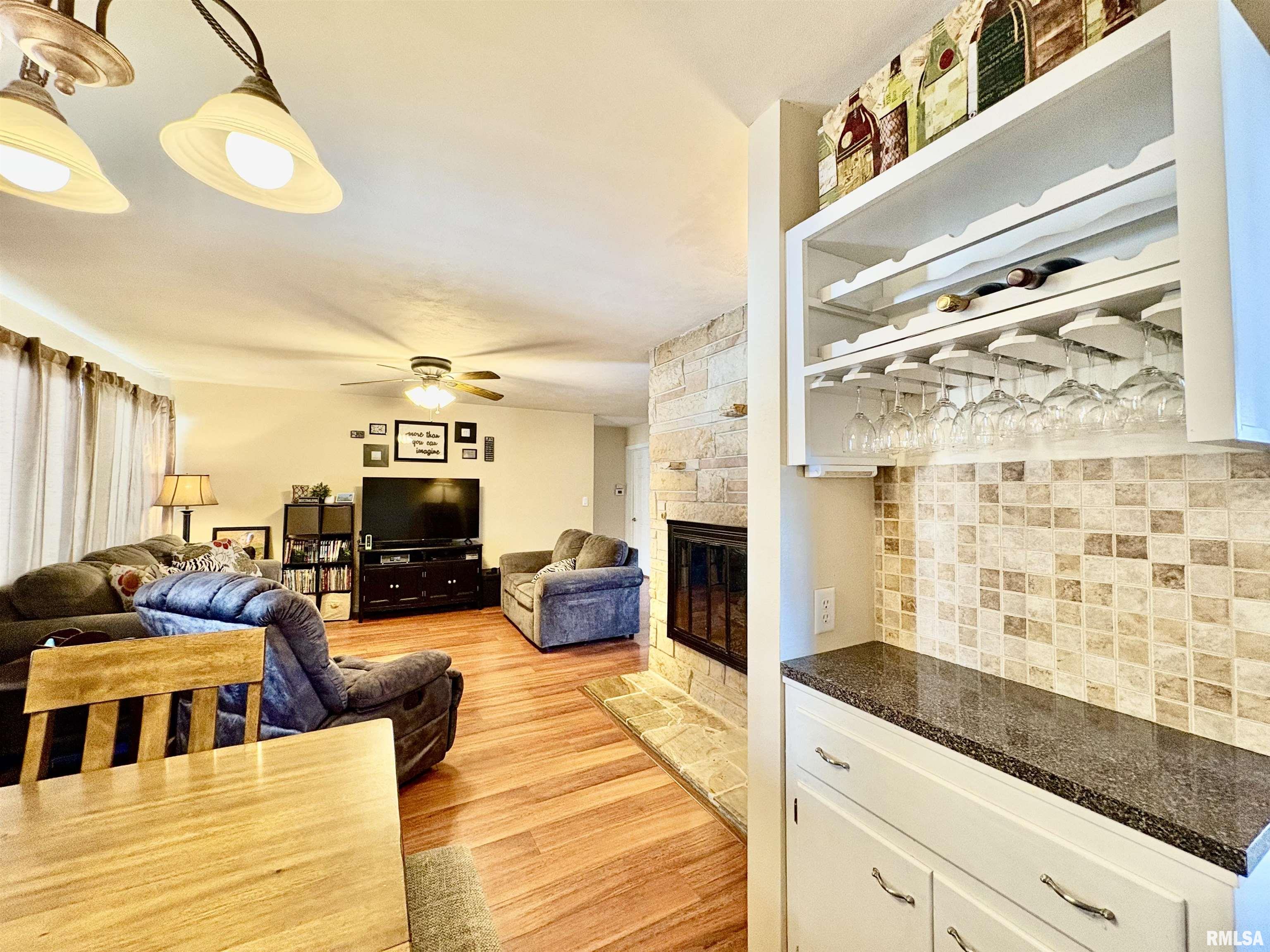 1481 West Walnut Street Jacksonville, IL 62650 - Photo 8 of 65