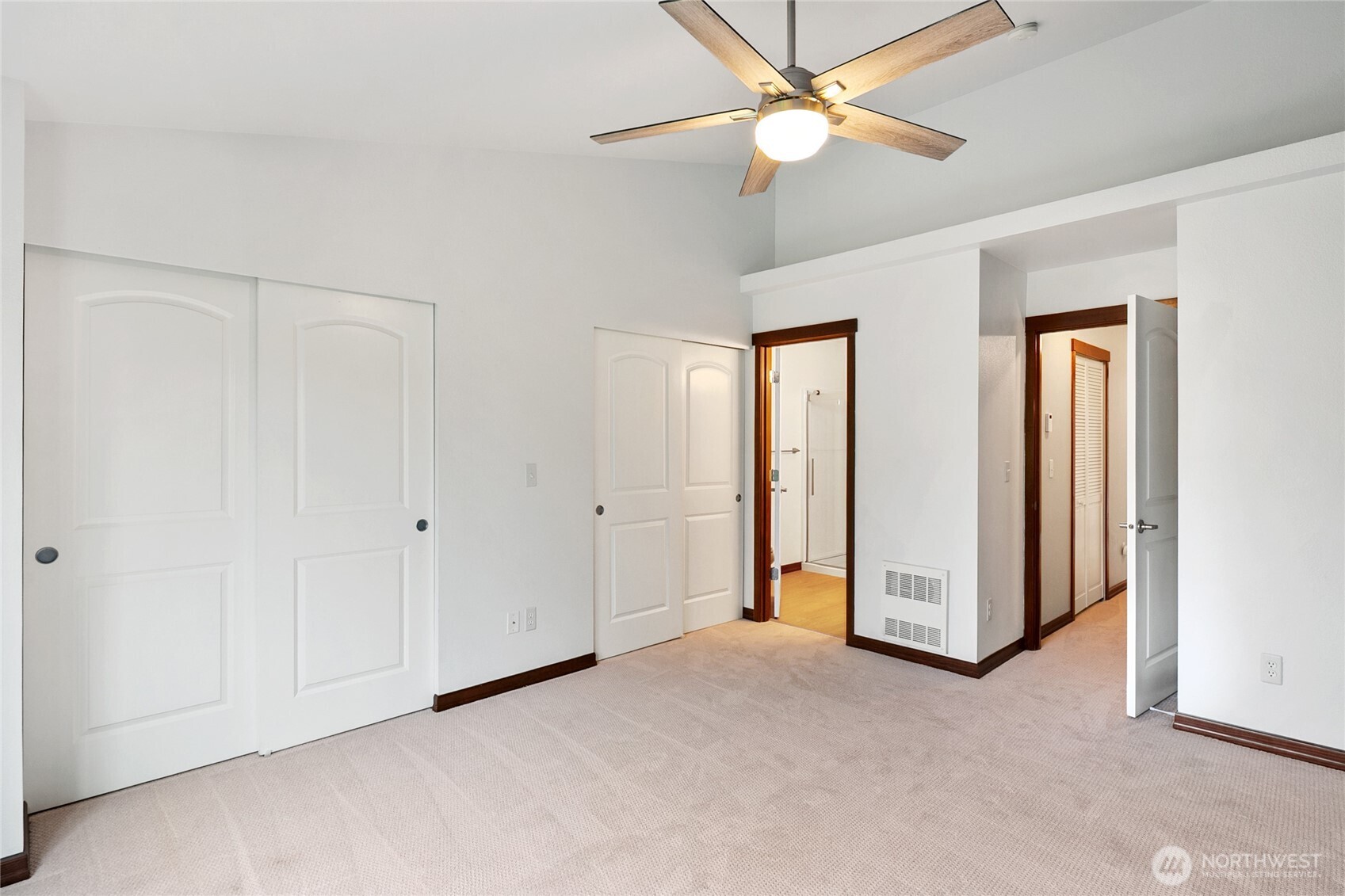 2923 Belmonte Lane Everett, WA 98201 - Photo 21 of 33 an empty room with closet and fan