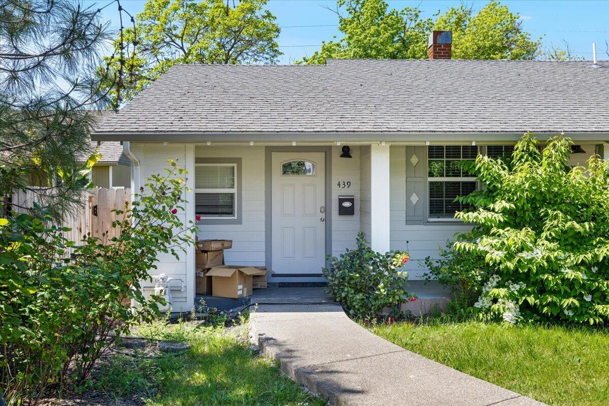 441 North 1st Street Central Point, OR 97502 - Photo 15 of 24 17-CI_4575