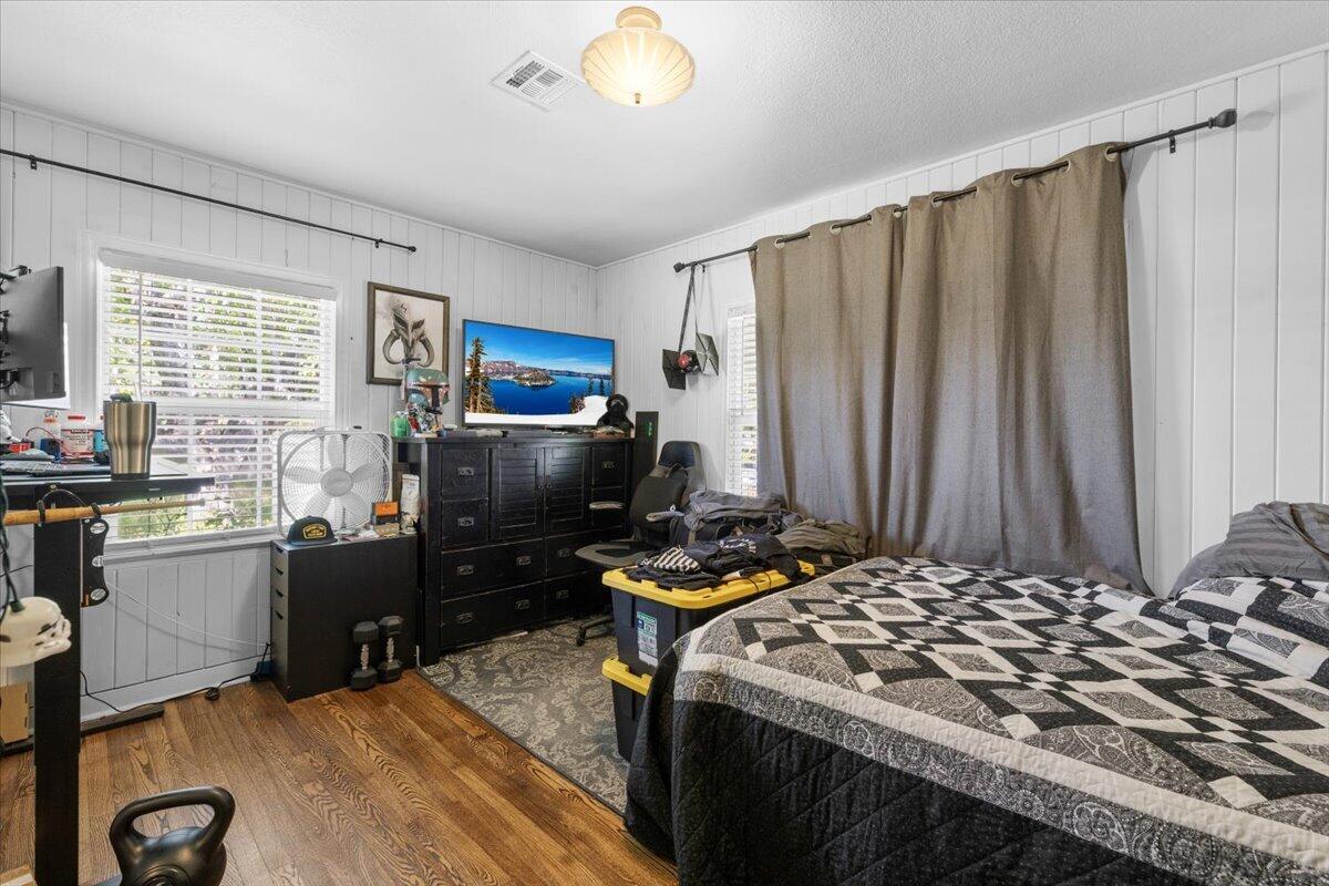 441 North 1st Street Central Point, OR 97502 - Photo 10 of 24 11-CI_4631