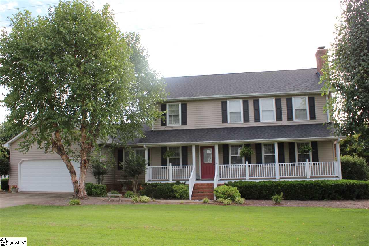 707 Rock Springs Road Easley, SC 29642 - Photo 4 of 29 Gallery Image 4
