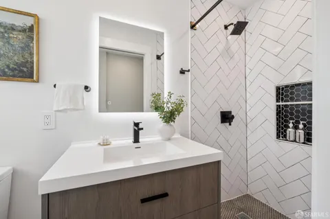 $1,195,000 | 433 Excelsior Avenue, San Francisco, CA 94112