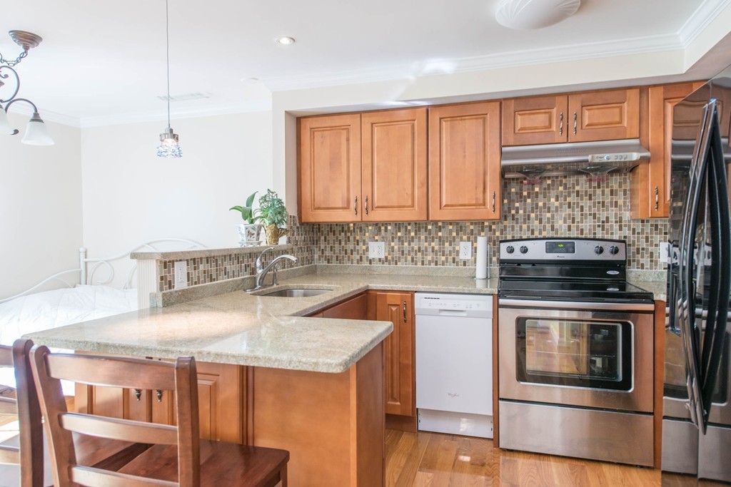 53 Jericho Road, Unit B Weston, MA 02493 - Photo 1 of 1