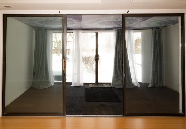 $175,000 | 633 Cress Creek Lane, Unit 1, Crystal Lake, IL 60014