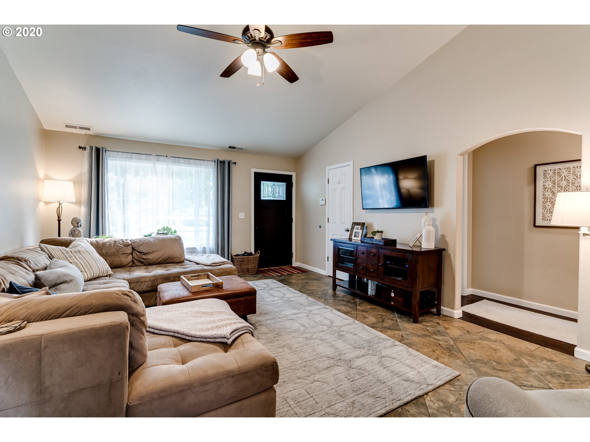 1630 I Street Springfield, OR 97477 - Photo 3 of 21