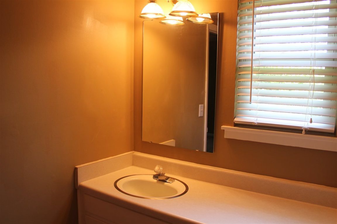 102 Mockingbird Street Seneca, SC 29672 - Photo 13 of 24 Gallery Image 13