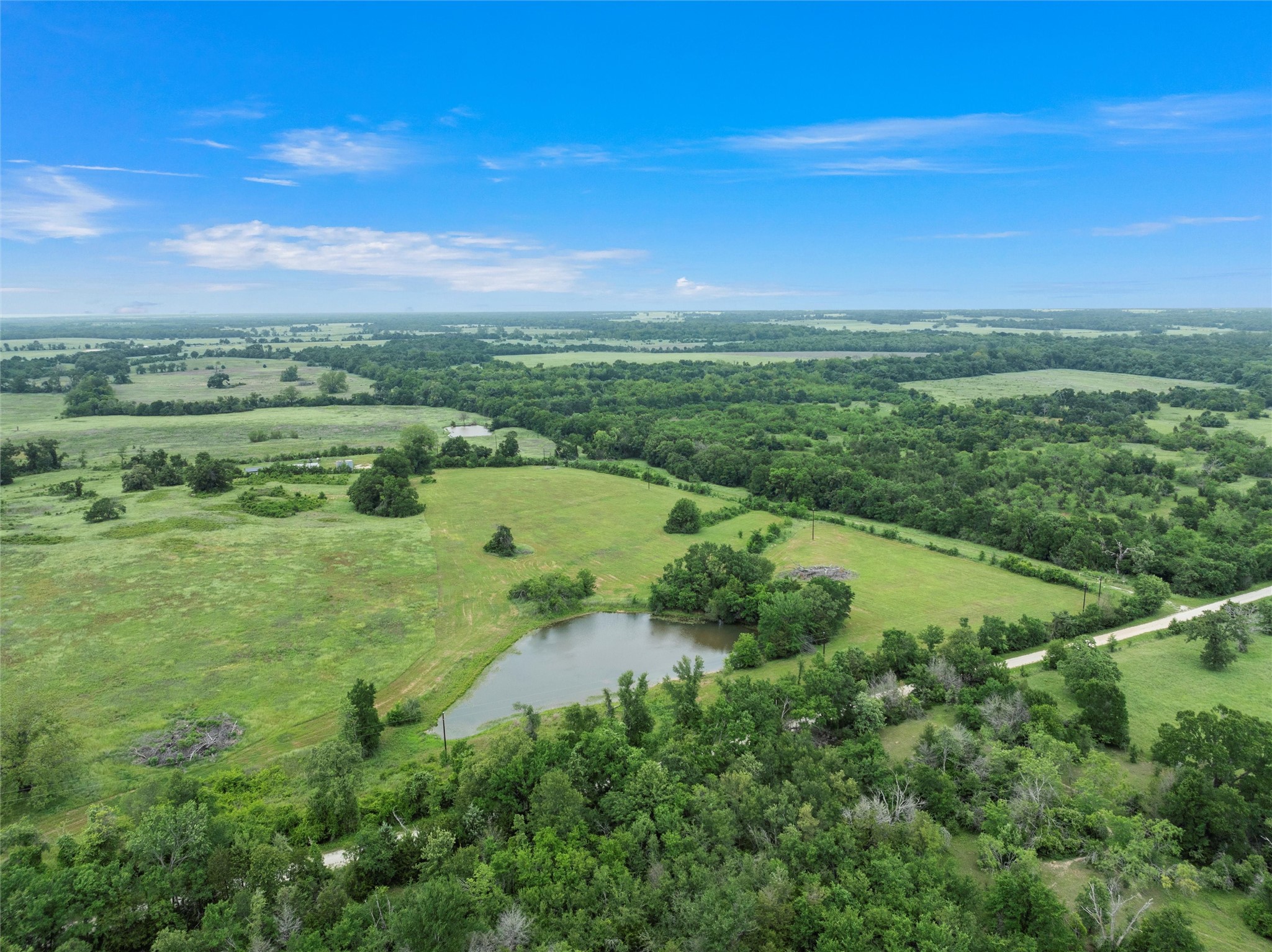 707 Lcr 707 Kosse, TX 76653 - Photo 11 of 15 a view of a field with an ocean