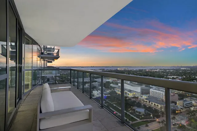 $24,950,000 | 101 20th Street, Unit 3503/06/09, Miami Beach, FL 33139