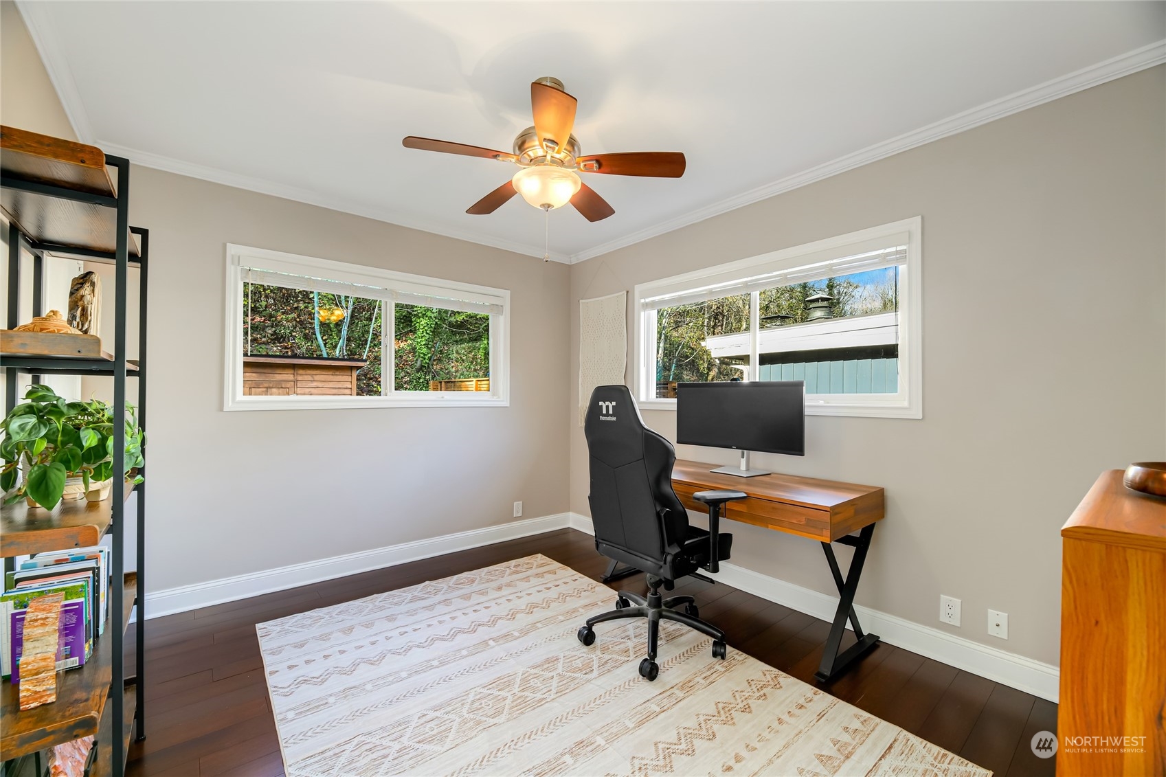 7341 Dumar Way Southwest Seattle, WA 98106 - Photo 14 of 27 Gallery Image 14
