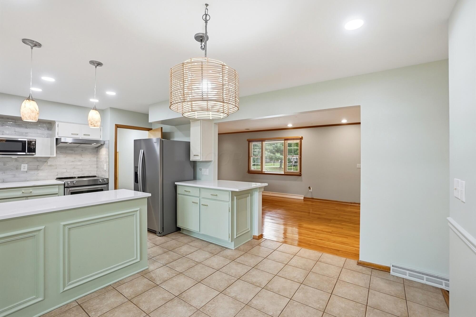236 Drakewood Road Westerville, OH 43081 - Photo 14 of 55