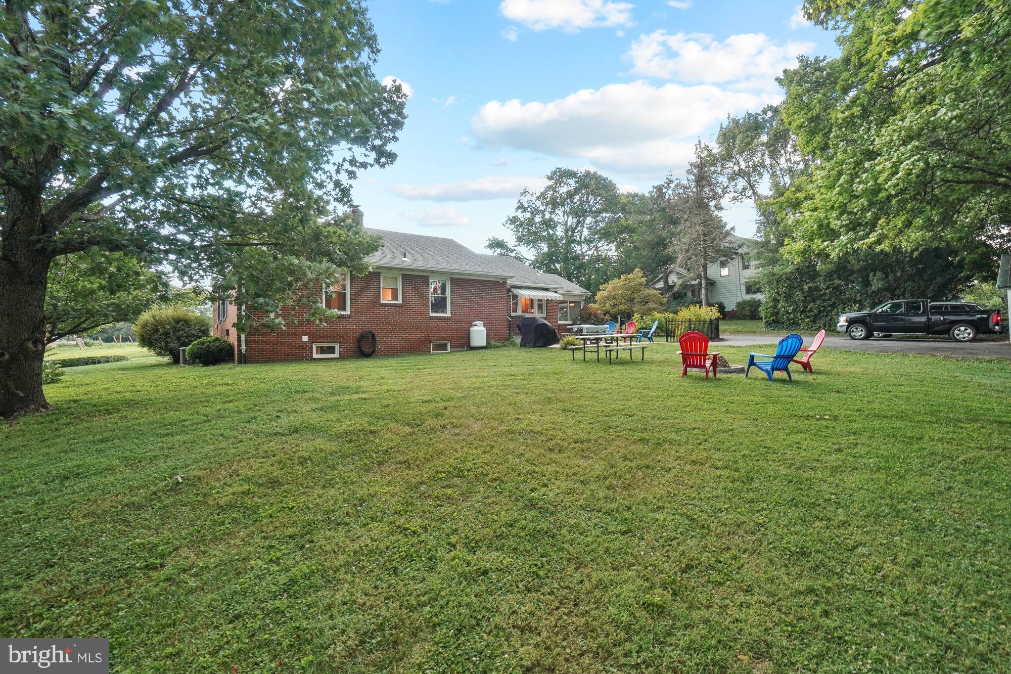 27912 Ridge Road Damascus, MD 20872 - Photo 36 of 40 Bring your yard games too!