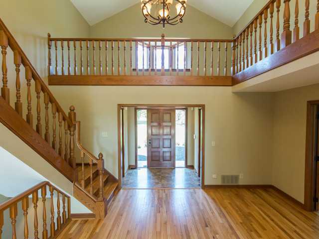 667 Eagle Ridge Powell, OH 43065 - Photo 4 of 25 Gallery Image 4