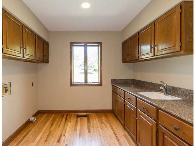 667 Eagle Ridge Powell, OH 43065 - Photo 10 of 25 Gallery Image 10