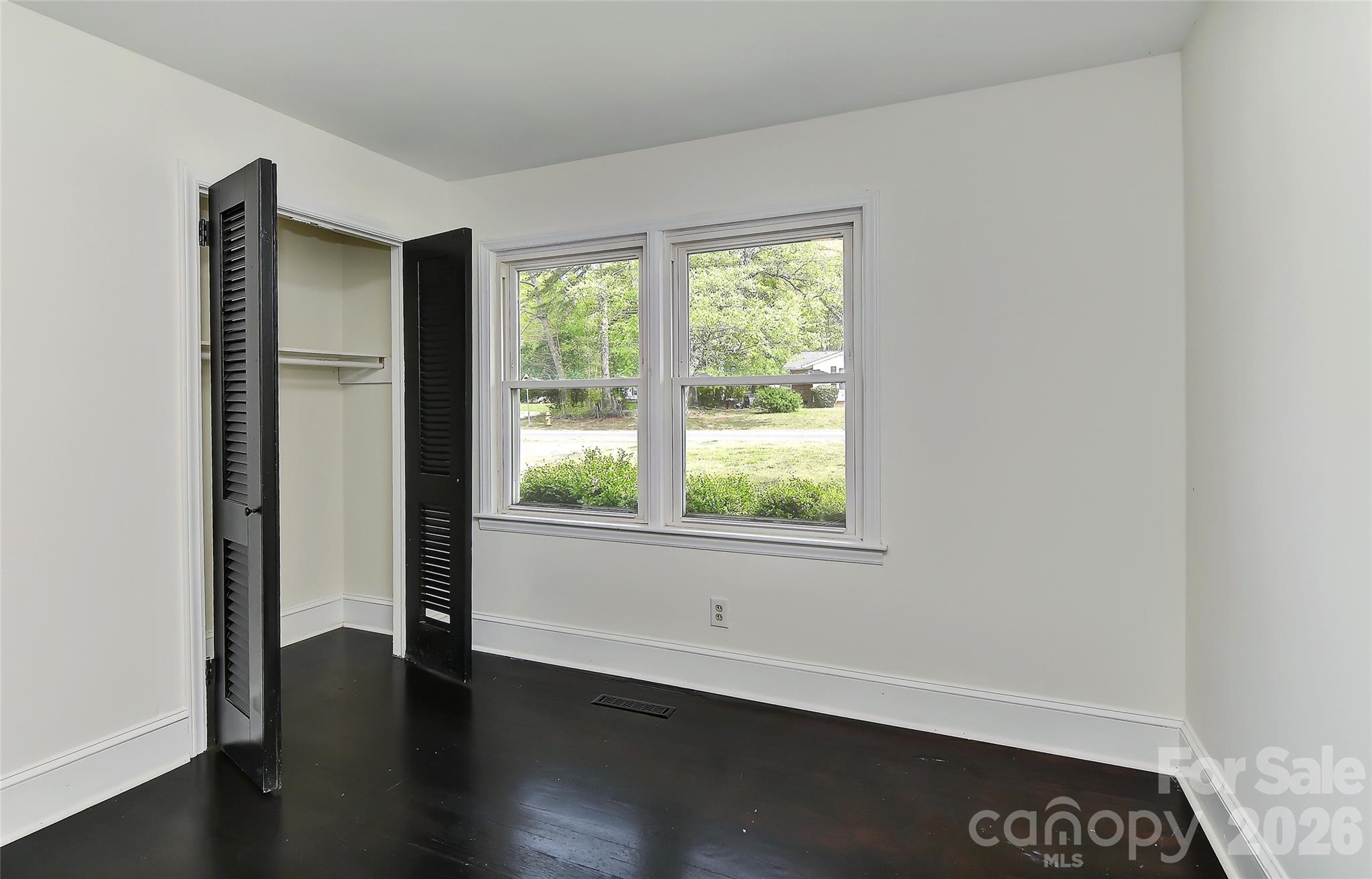 961 Clanton Road Charlotte, NC 28217 - Photo 12 of 23 Gallery Image 12