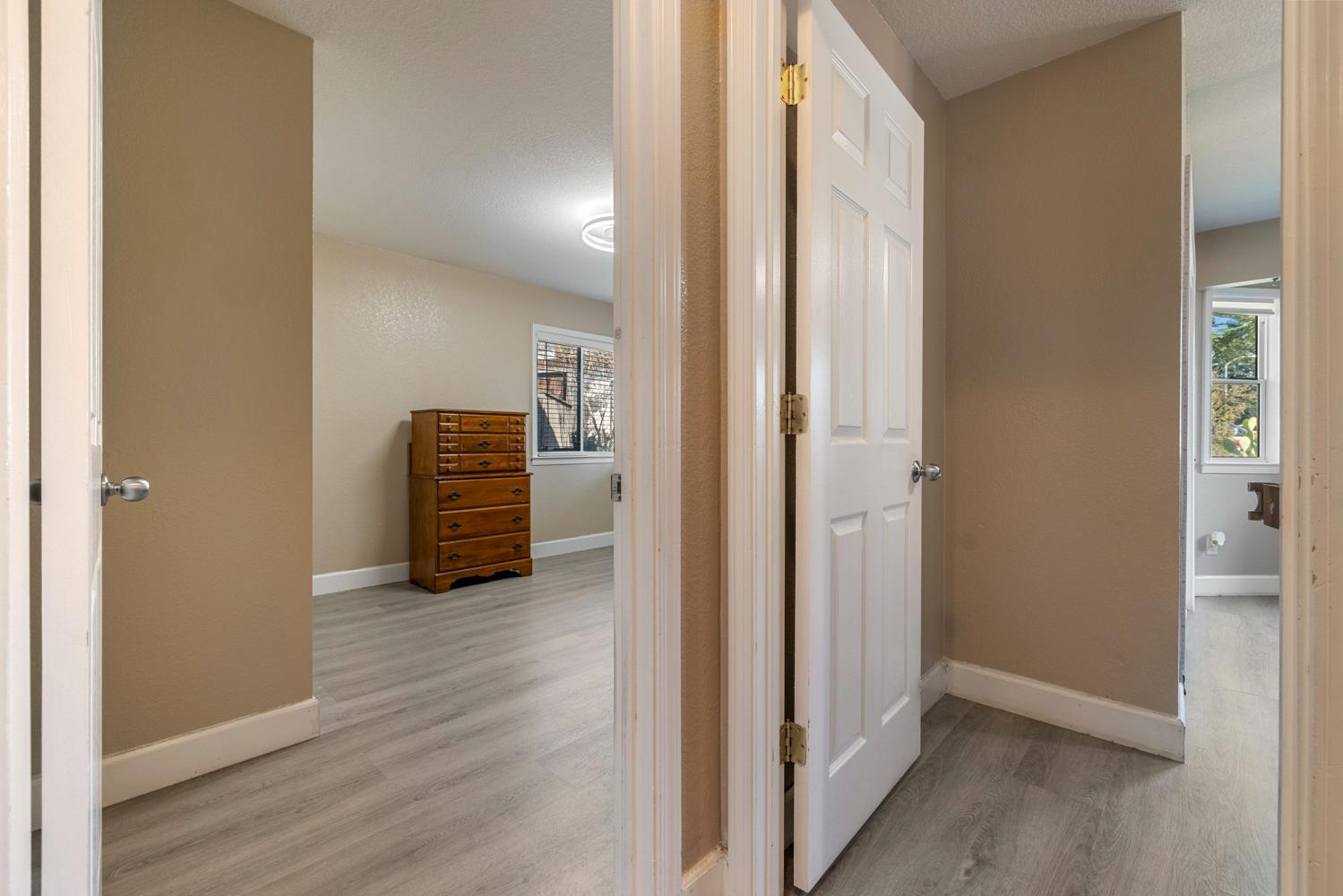 4221 Waymar Court Carmichael, CA 95608 - Photo 20 of 46