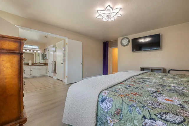 $650,000 | 4221 Waymar Court, Carmichael, CA 95608