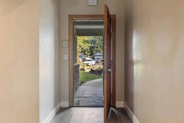 $650,000 | 4221 Waymar Court, Carmichael, CA 95608