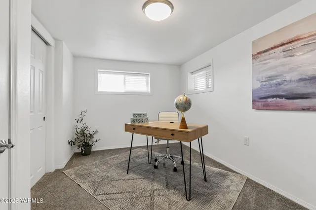 $439,000 | 5602 Hilltop Drive, Yakima, WA 98901